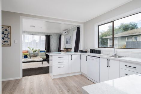 Photo of property in 42 Lytton Road, Riverdale, Gisborne, 4010