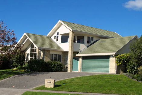 Photo of property in 12 Tarnica Road, Northpark, Auckland, 2013