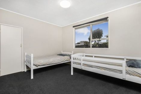 Photo of property in 32 Gambare Place, Wattle Downs, Auckland, 2103