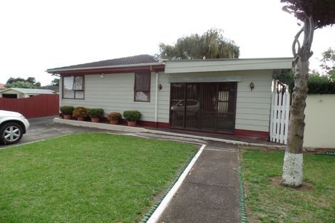 Photo of property in 3 Poutini Place, Manurewa, Auckland, 2102