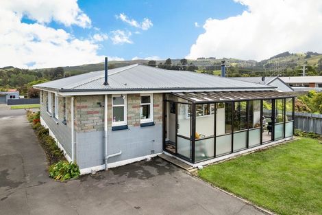 Photo of property in 2 Mckinlay Road, Abbotsford, Dunedin, 9018