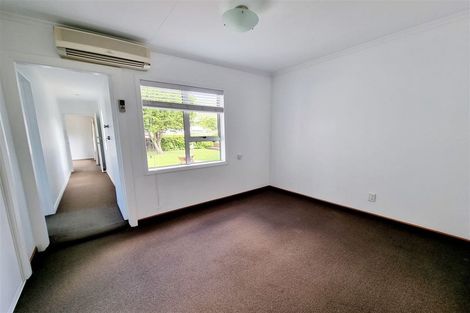 Photo of property in 21 Oxford Street, Picton, 7220