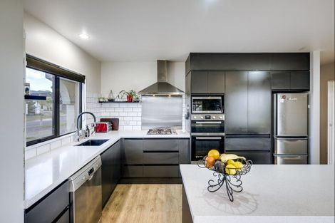 Photo of property in 5 Scott Place, Havelock North, 4130