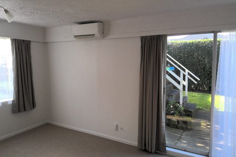 Photo of property in 53 Great South Road, Papakura, 2110