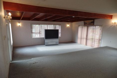 Photo of property in 3 Poutini Place, Manurewa, Auckland, 2102