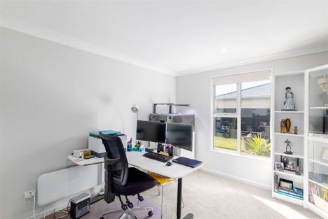 Photo of property in 25 Kingsbridge West, Burwood, Christchurch, 8083
