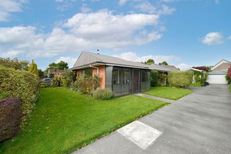 Photo of property in 49a Ambleside Drive, Burnside, Christchurch, 8053