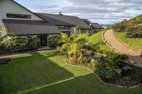 Photo of property in 98 Pukematu Lane, Russell, 0202