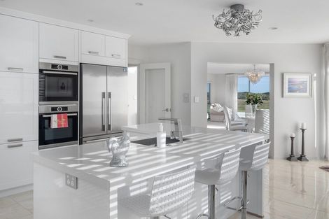 Photo of property in 21 Malibu Key, Papamoa Beach, Papamoa, 3118