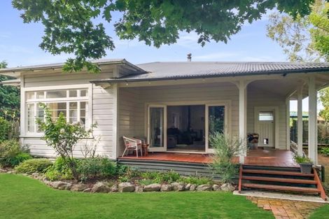 Photo of property in 30 Victoria Avenue, Dannevirke, 4930