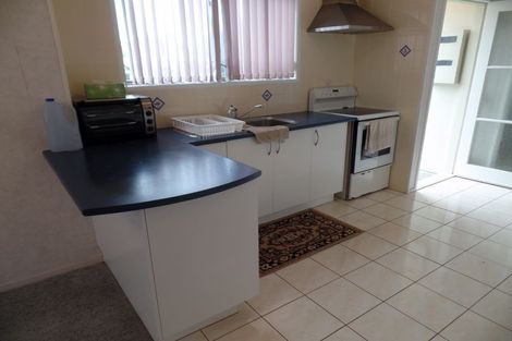 Photo of property in 3 Poutini Place, Manurewa, Auckland, 2102