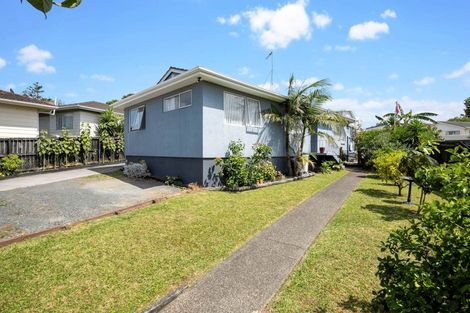 Photo of property in 8 Hyperion Drive, Randwick Park, Auckland, 2105