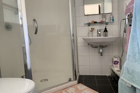 Photo of property in 3 Moffat Road, Red Beach, 0932