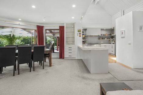 Photo of property in 66-66a Kuratawhiti Street, Greytown, 5712