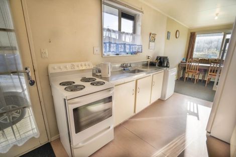 Photo of property in 53 Paisley Street, Kew, Invercargill, 9812