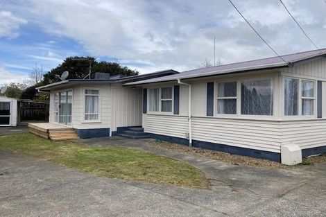 Photo of property in 20 Cricket Place, Melville, Hamilton, 3206