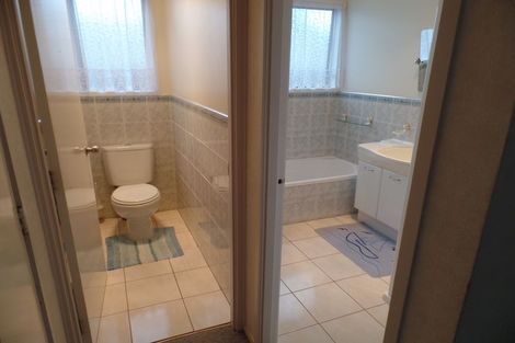 Photo of property in 3 Poutini Place, Manurewa, Auckland, 2102