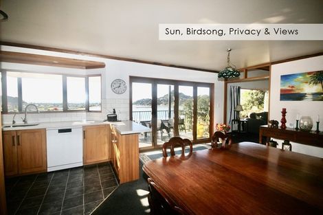 Photo of property in 16 Pine Grove, Tairua, 3508