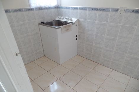 Photo of property in 3 Poutini Place, Manurewa, Auckland, 2102