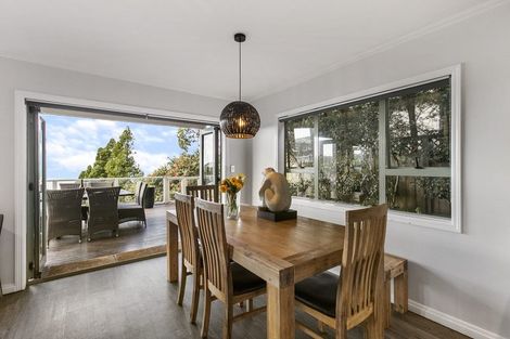 Photo of property in 11 Sykes Avenue, Hatfields Beach, Orewa, 0931