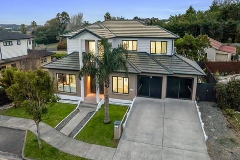 Photo of property in 29 Midhurst Avenue, Henderson, Auckland, 0612