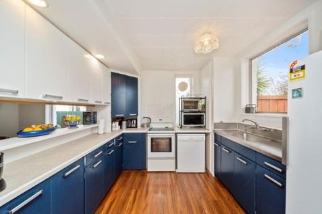 Photo of property in 13 Collins Street, Hawera, 4610