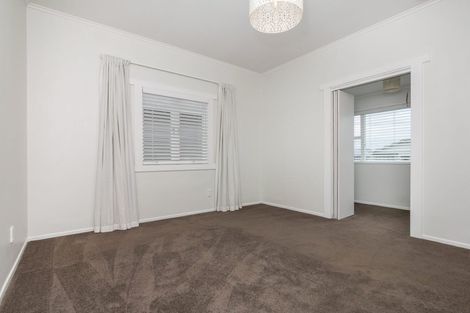 Photo of property in 14 Oban Road, Westmere, Auckland, 1022