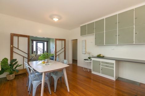 Photo of property in 6 Princes Street, Fitzroy, New Plymouth, 4312