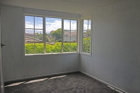 Photo of property in 22b Price Crescent, Mount Wellington, Auckland, 1060