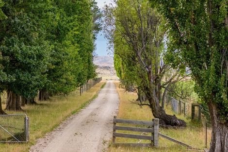 Photo of property in 351 Glassford Road, Drybread, Omakau, 9376