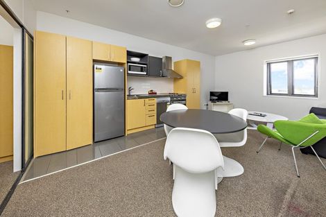 Photo of property in Twin Towers, 512/17 Putney Way, Manukau, Auckland, 2104