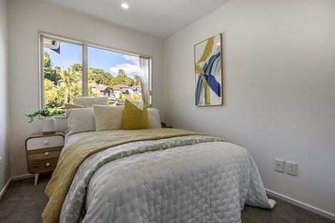 Photo of property in 24 Langana Avenue, Browns Bay, Auckland, 0630