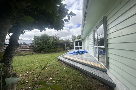 Photo of property in 5 Mcdonald Place, Awapuni, Palmerston North, 4412