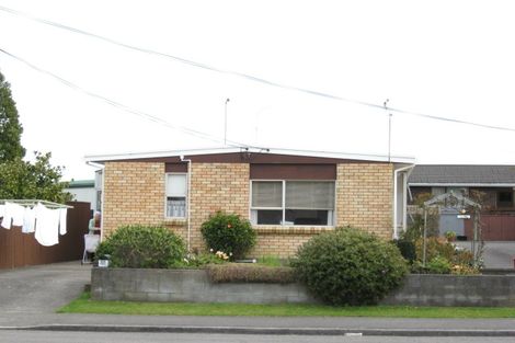 Photo of property in 30 Paynters Avenue, Strandon, New Plymouth, 4312