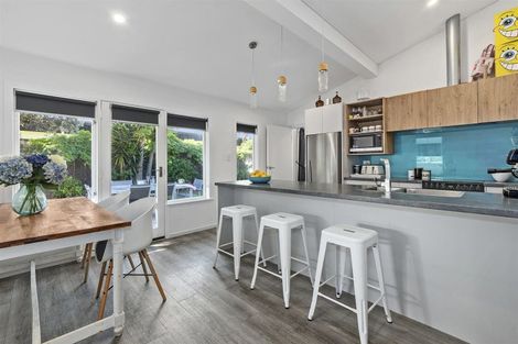 Photo of property in 6 Tudor Place, Mount Maunganui, 3116