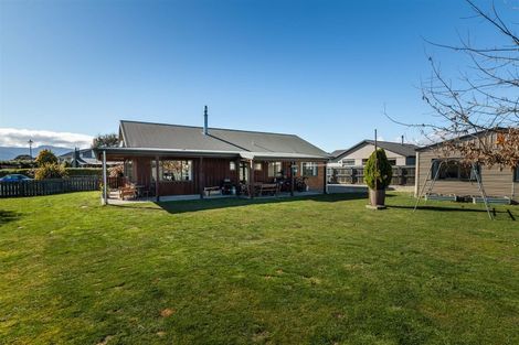 Photo of property in 24 Frye Crescent, Albert Town, Wanaka, 9305