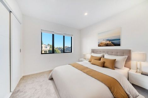 Photo of property in 13c Edinburgh Avenue, Rosehill, Papakura, 2113