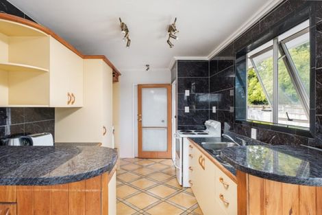 Photo of property in 16 Gillies Street, Outer Kaiti, Gisborne, 4010