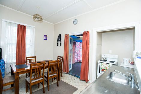 Photo of property in 22 Endcliffe Road, Kaiti, Gisborne, 4010