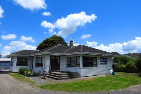 Photo of property in 17 Garnett Avenue, Forest Lake, Hamilton, 3200