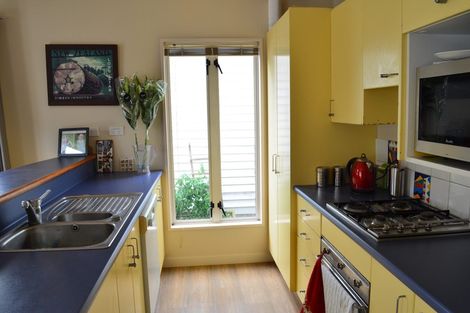 Photo of property in 2/240 Kilmore Street, Christchurch Central, Christchurch, 8011