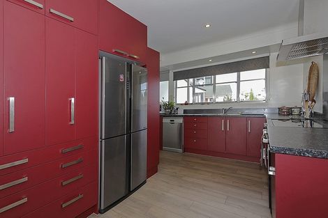 Photo of property in 3/22 Cliff Road, Tauranga, 3110