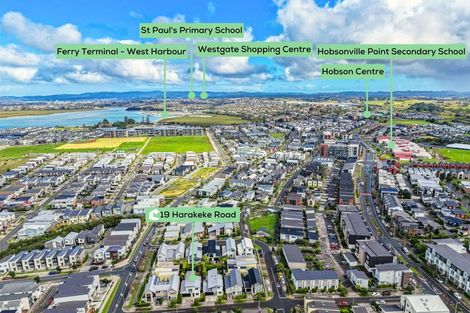 Photo of property in 19 Harakeke Road, Hobsonville, Auckland, 0616