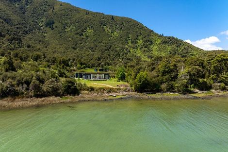 Photo of property in 2710 Kaiuma Bay, Kaiuma Bay, Havelock, 7178