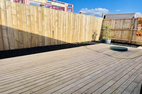 Photo of property in 18 Karihi Road, Karaka, Papakura, 2113