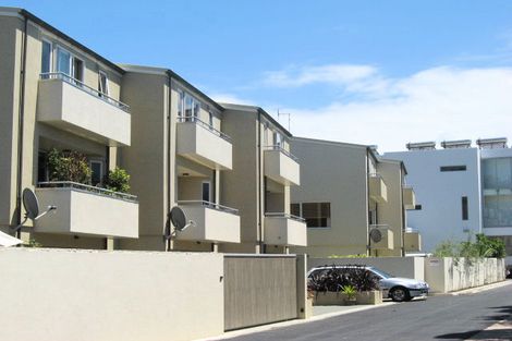 Photo of property in 1/6 Burgess Street, Sumner, Christchurch, 8081