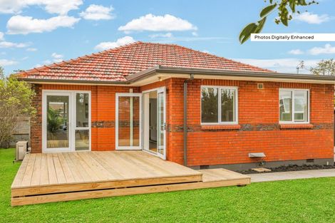 Photo of property in 23 Lake Terrace Road, Burwood, Christchurch, 8061