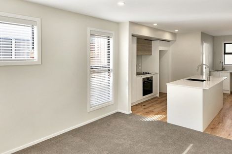 Photo of property in 7/31 Wainuiomata Road, Wainuiomata, Lower Hutt, 5014