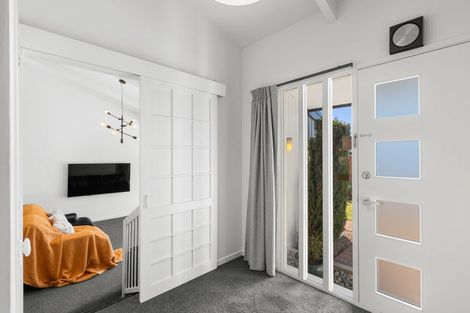 Photo of property in 27 Withells Road, Avonhead, Christchurch, 8042