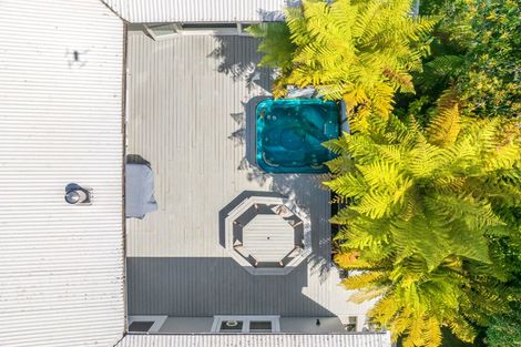 Photo of property in 2 Alberta Street, Acacia Bay, Taupo, 3330